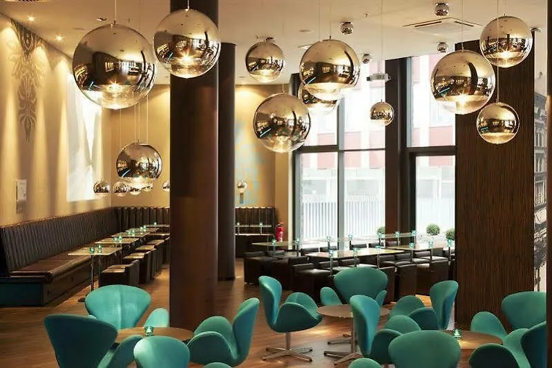 Motel One Berlin-Spittelmarkt Hotel