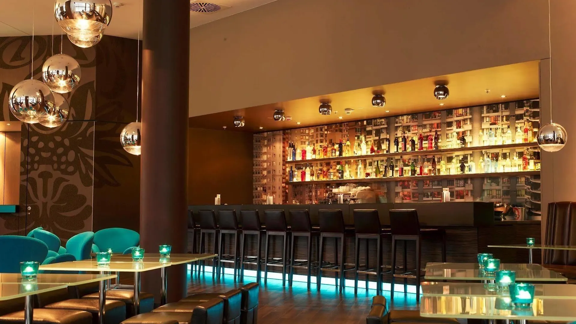 Motel One Berlin-Spittelmarkt 3*, Berlin